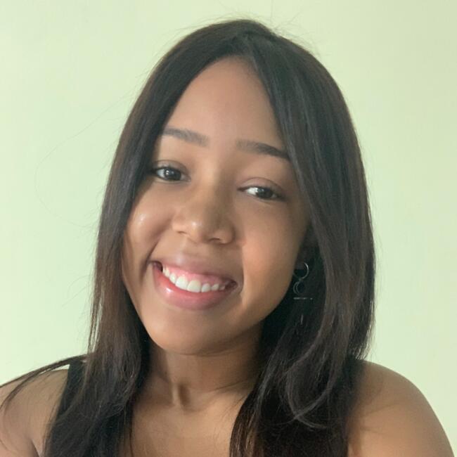 Babysitter in New York: Yira