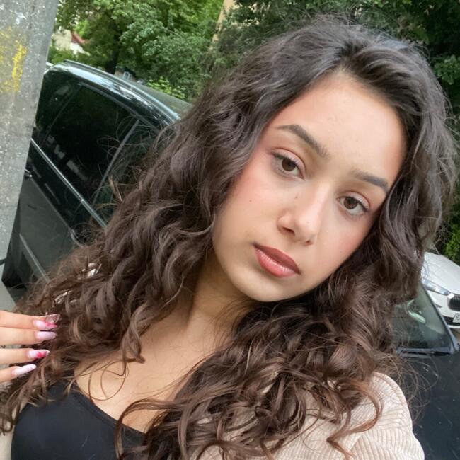 Babysitter in Bacau: Lavinia