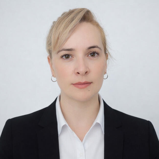 Babysitter in Bogotá: Monik