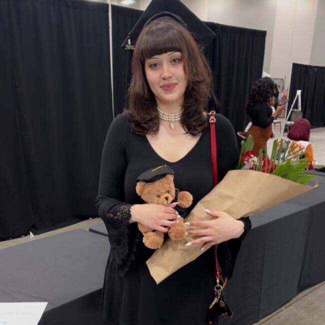 Babysitter in Winnipeg: Anna