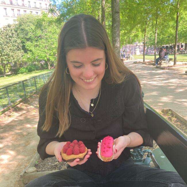 Babysitter in Lille: Hannah