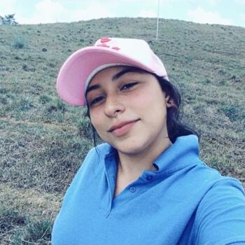 Babysitter in Mendoza: Nathalia Cristel