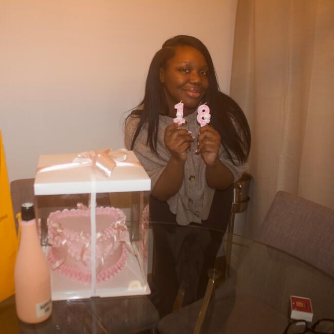 Babysitter in Sannois: Rihanna