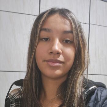 Babysitter Vacaria: Raiane