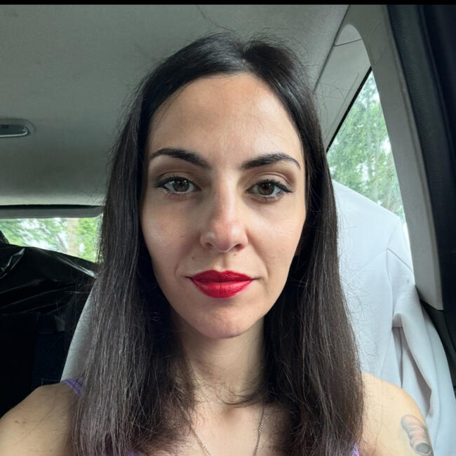 Babysitter in Assisi: Manuela
