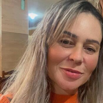 Babá Salvador: Vanuzia