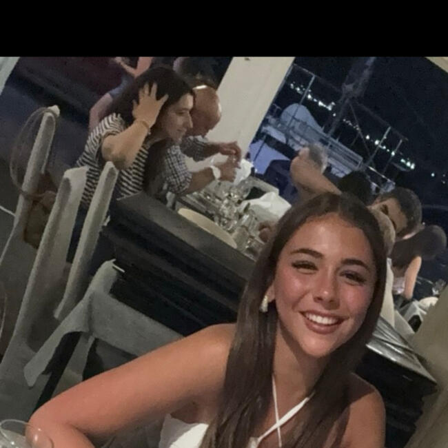 Babysitter in Aprilia: Giada