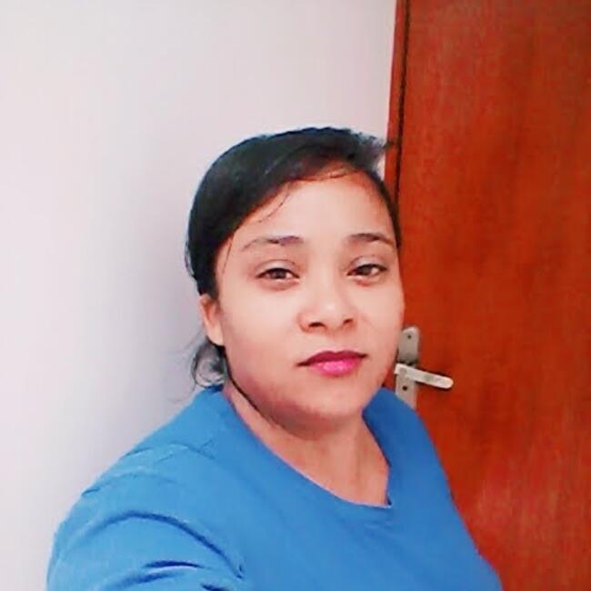 Babá em Curitiba: Cilia