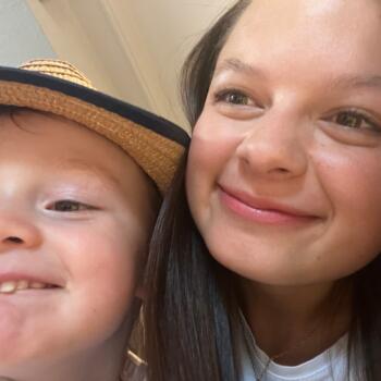 Babysitter Le Loroux-Bottereau: Lina