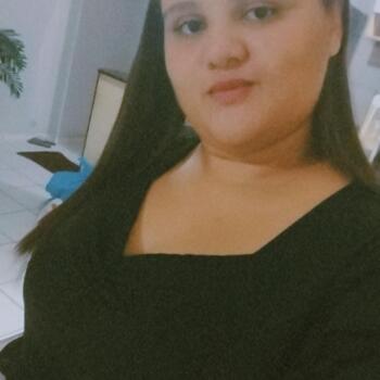 Babysitter in Recife: Dayana