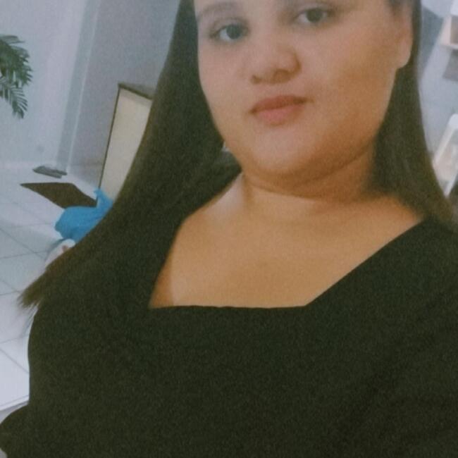 Babá em Recife: Dayana