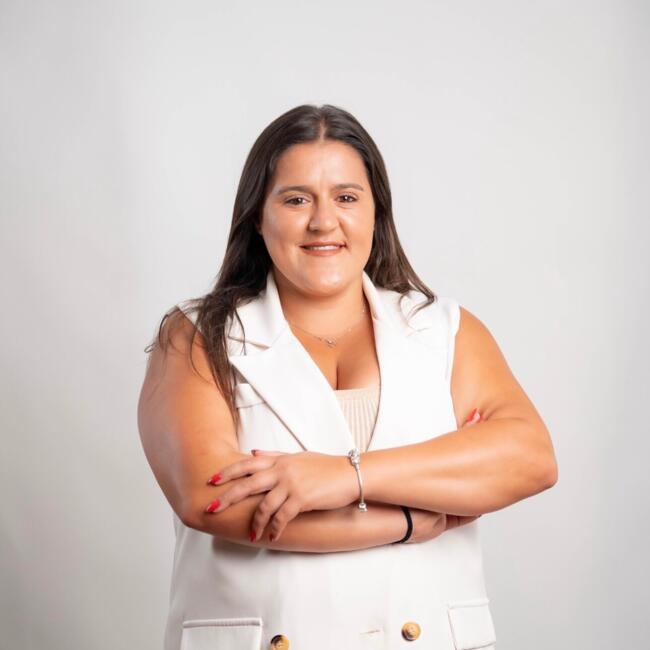 Babysitter in Esposende: Gabi