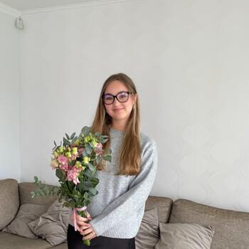 Lapsehoidja asukohas Peetri: Kreete