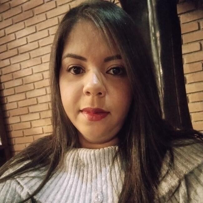 Emprego de babá em Santana de Parnaíba: Rafaela