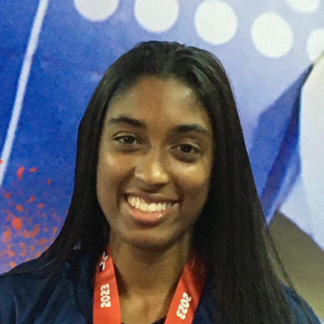 Babá em Lavras: Andreiza