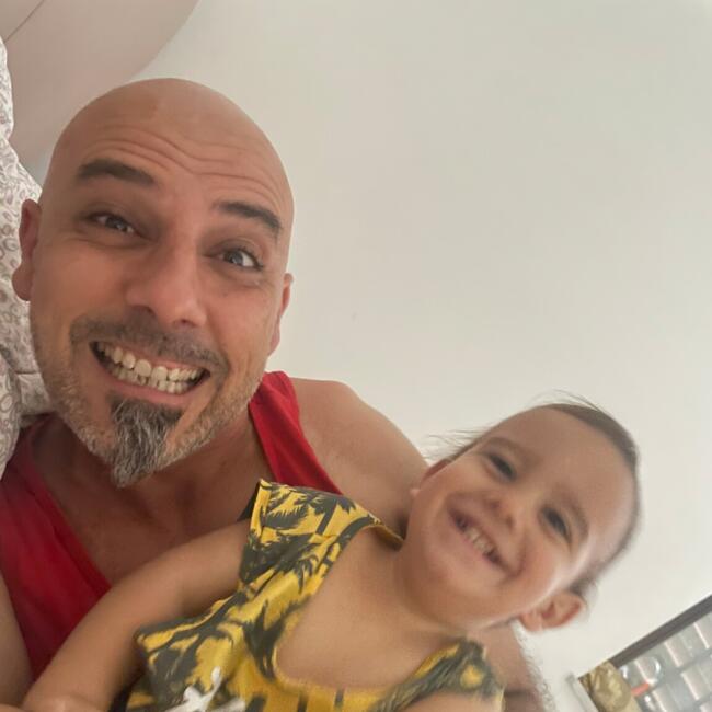 Lavoro per babysitter a Fiumefreddo di Sicilia: Carmelo