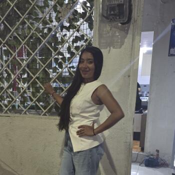 Babysitter Machala: Andrea Valentina