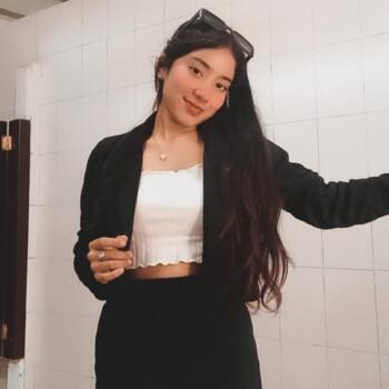 Babysitter in Machala: Valentina