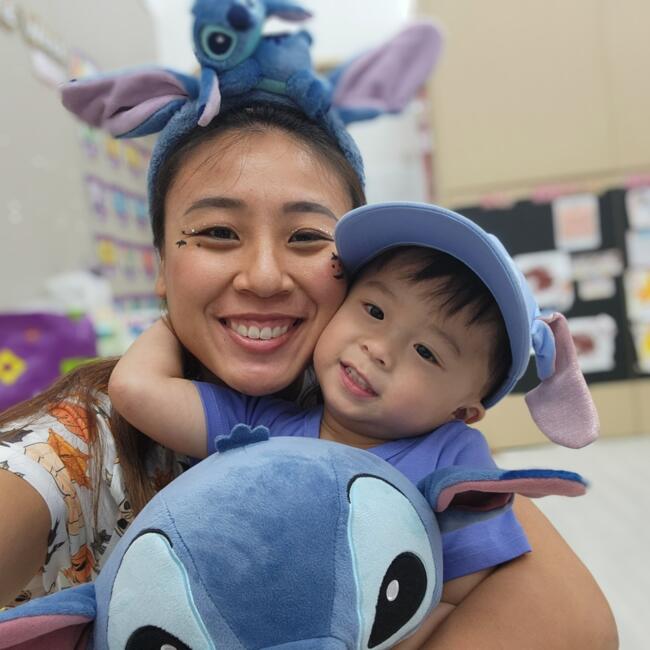 Babysitter in Singapore: Clara