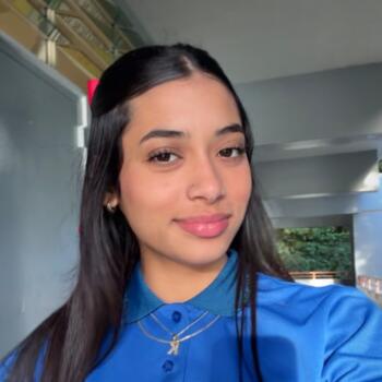 Babysitter in Barceloneta: Krystal