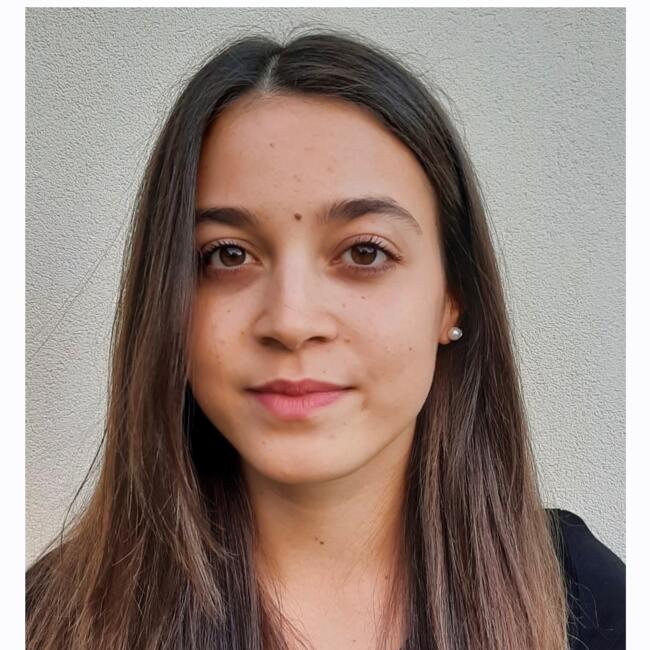 Babysitter a Dalmine: Valentina