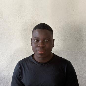 Babysitter in Barreiro: Malique