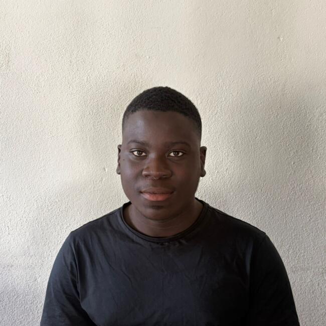 Babysitter in Barreiro: Malique