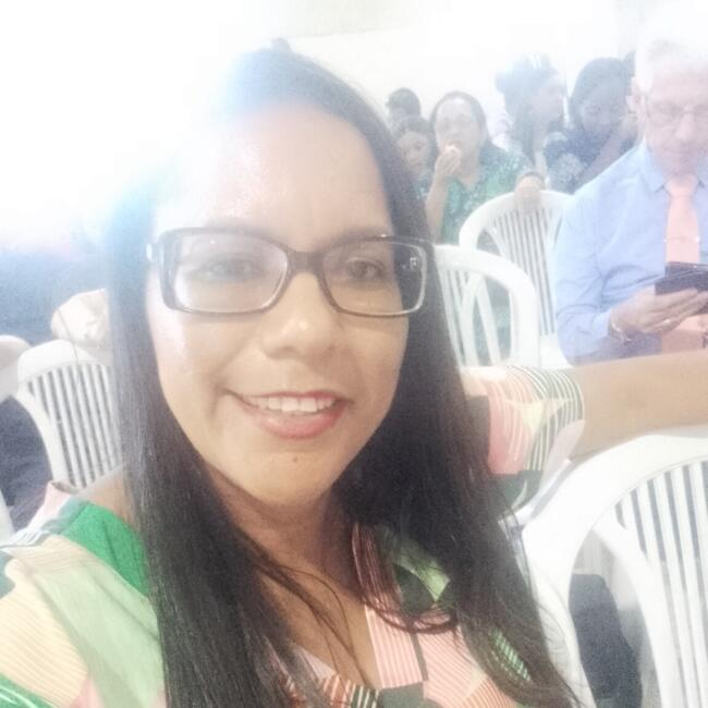 Babysitter in Santo Amaro das Brotas: Eunida