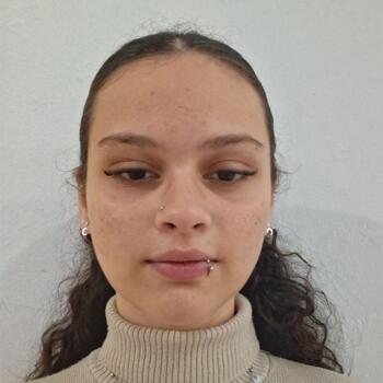 Babysitter Guimarães: Lauanne