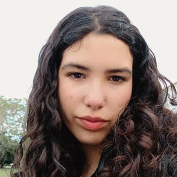 Babysitter em Amadora: Mariana