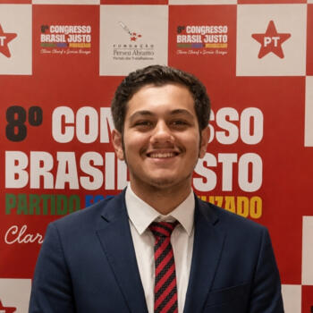 Babysitter in Concórdia: Julio