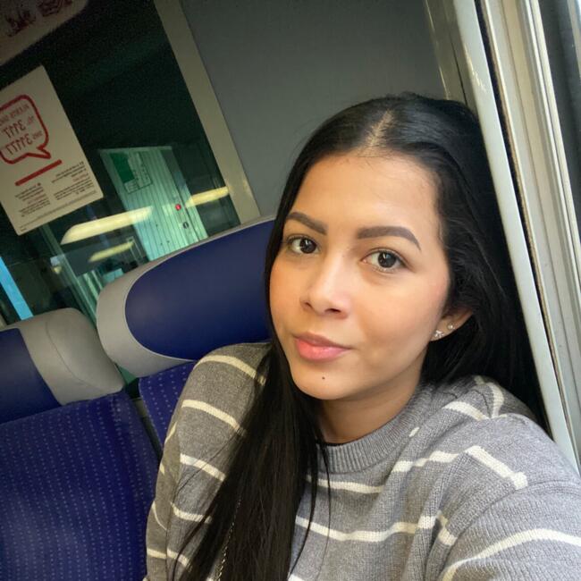 Canguro en Arganda del Rey: Laura Daniela