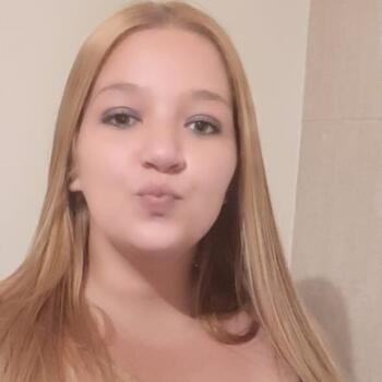 Babysitter Osasco: Priscila