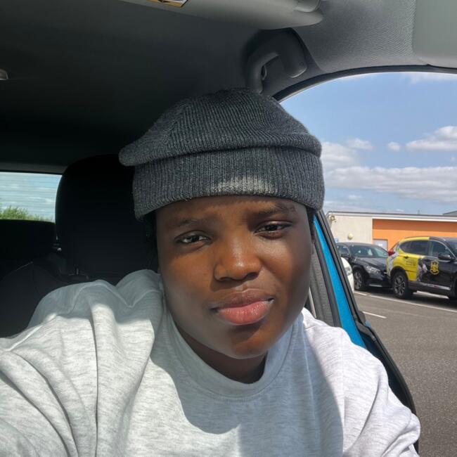 Babysitter in Nottingham: Shemwa