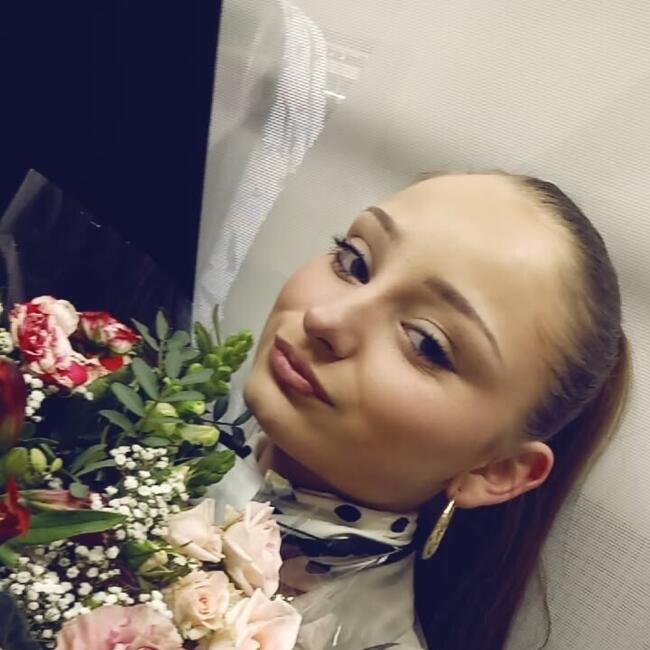 Bréviandes에 있는 베이비시터: Lou