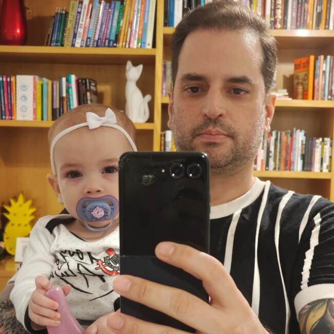Babysitting job in São Paulo: Ricardo