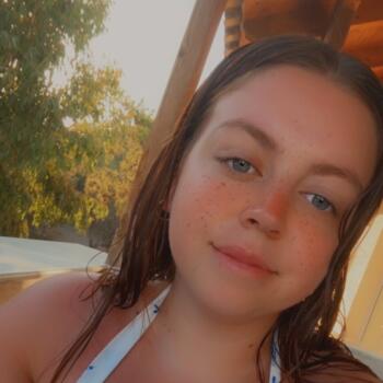 Babysitter in Caen: Marine