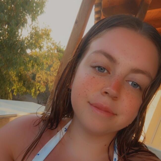 Babysitter in Caen: Marine