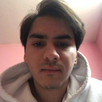 Baby-sitter in Guelph: Mahmoud
