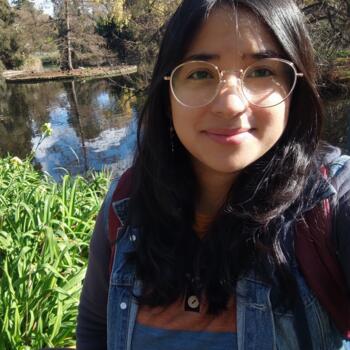 Babysitter Adelaide: Nicole