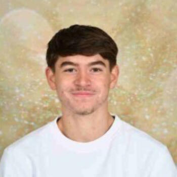 Babysitter in Angers: Leo