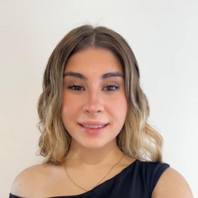 Babysitter in Alcalá de Henares: Sofia