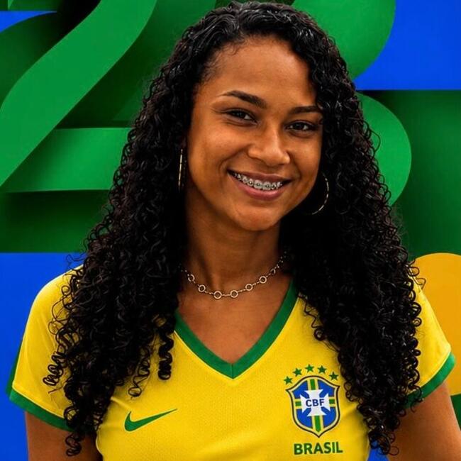 Babysitter in Salvador: Lisandra