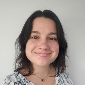 Babysitter in Nantes: Coline