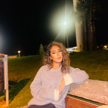 Babysitter in Neuilly-sur-Marne: Yassmin