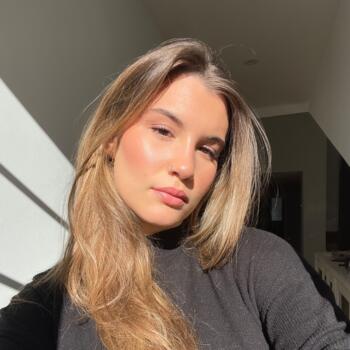 Babysitter in Vitoria-Gasteiz: Sara