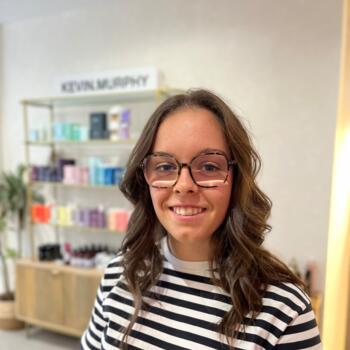 Babysitter in Vineuil: Lola