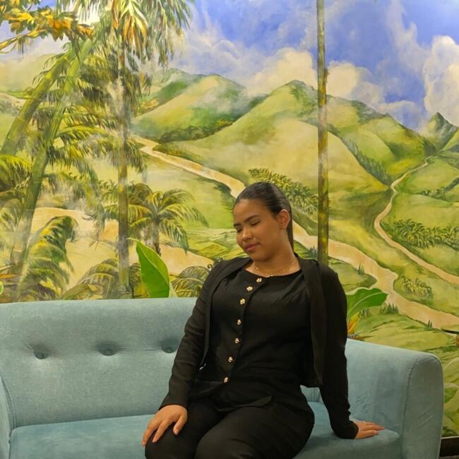 Niñera en Dos Quebradas: Yixsel