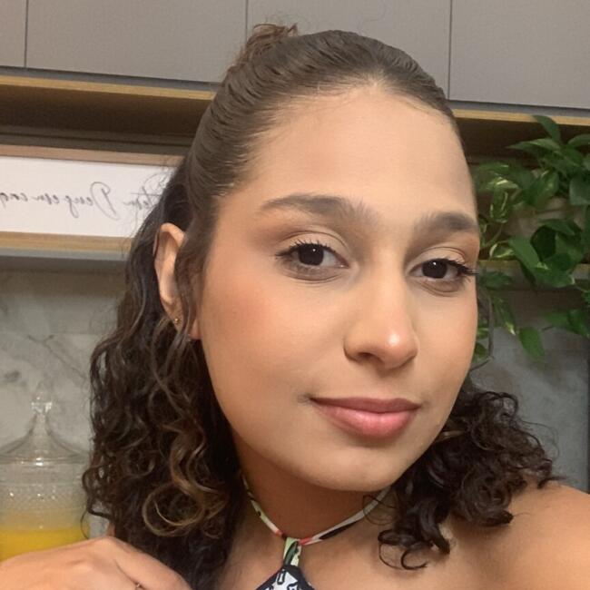 Babysitter in Vitória da Conquista: Bárbara santos