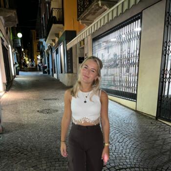 Oppas in Maarssen: Laura